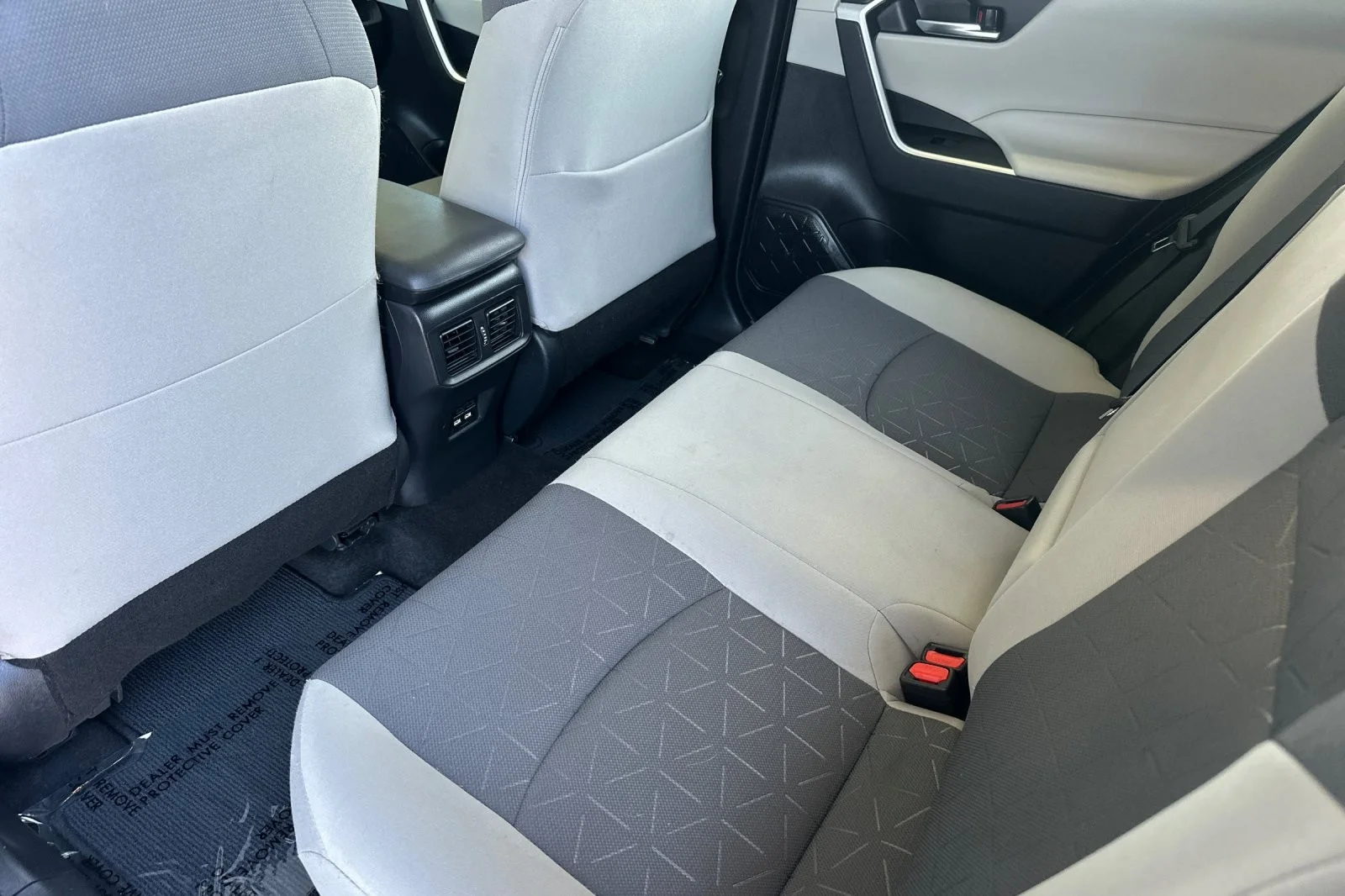 Certified Used 2021 Super White Toyota Hybrid XLE image 11