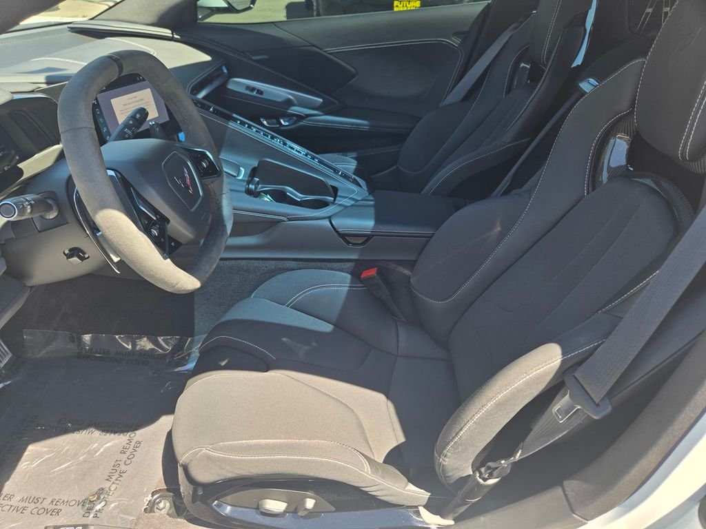 Used 2024 White Chevrolet Stingray image 10