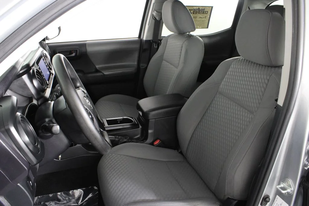Used 2022 Silver Toyota SR image 18