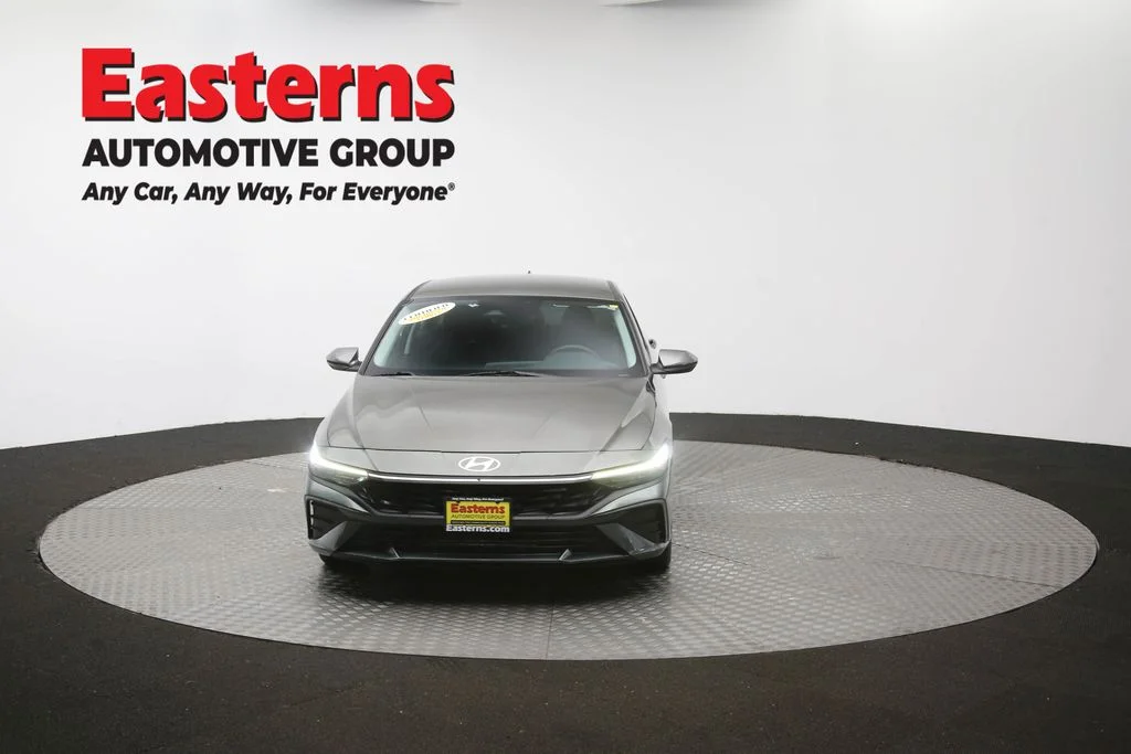 Used 2024 Gray Hyundai SEL image 51