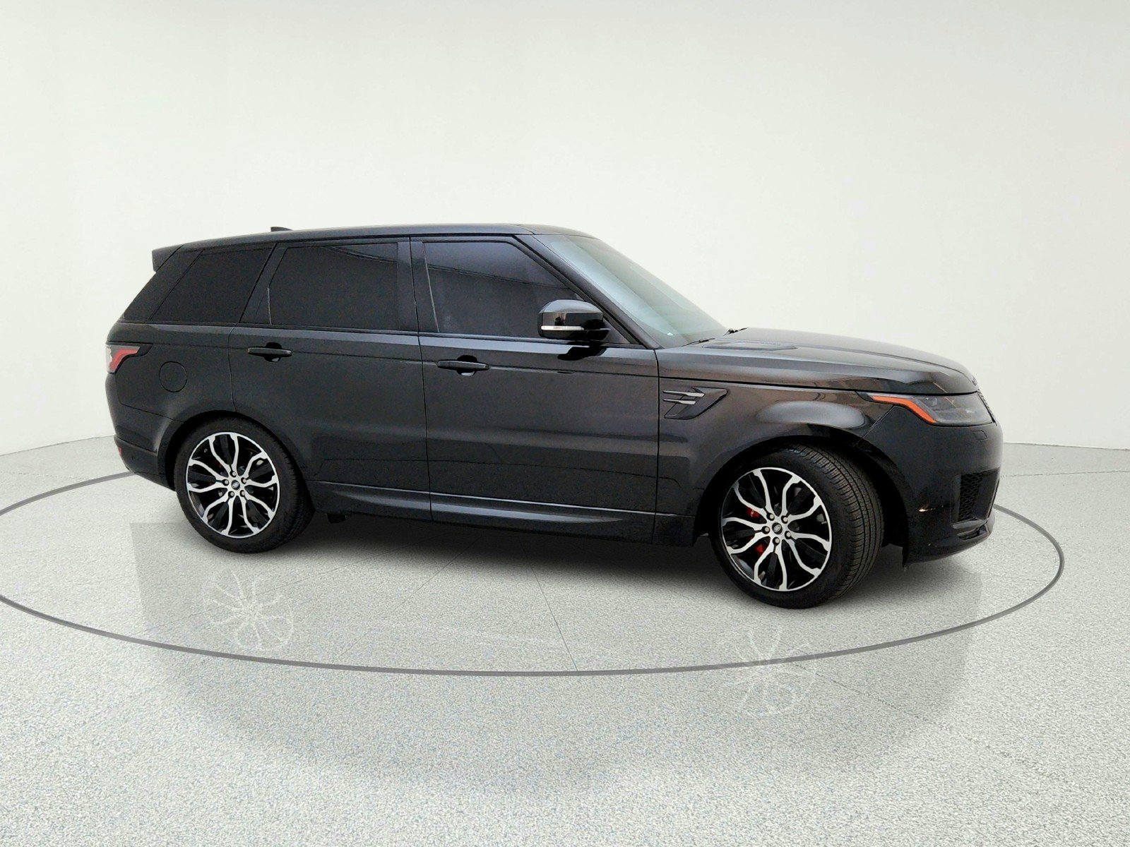 Used 2020 Santorini Black Metallic Land Rover HSE Dynamic image 6