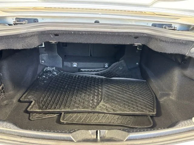 Used 2017 Silver Mercedes-Benz C 300 image 22