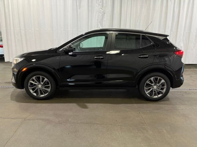 Used 2023 Black Buick Select image 7