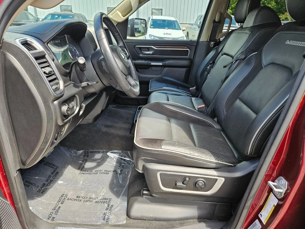 Used 2020 Red Ram Laramie image 18