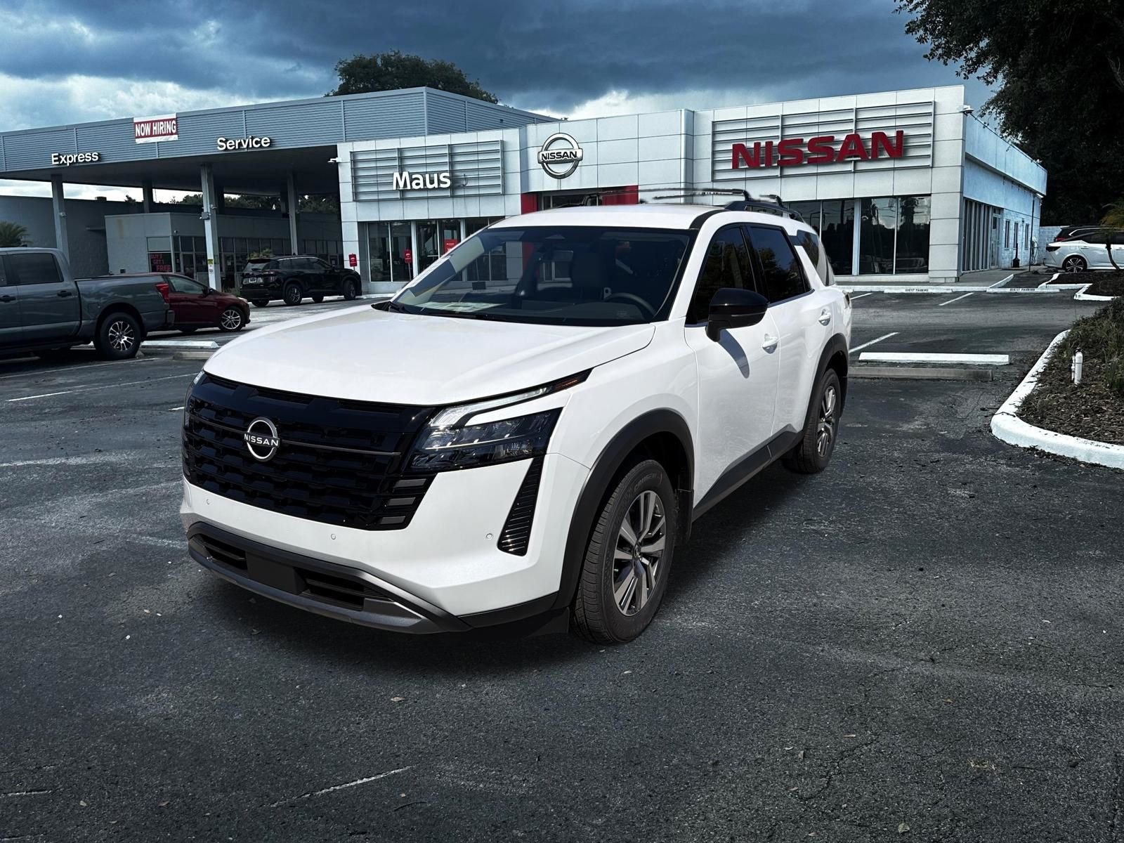 New 2026 Nissan Pathfinder SL 4D Sport Utility