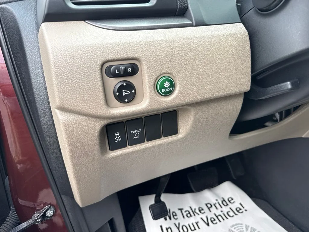 Used 2018  Honda RTL-T image 13