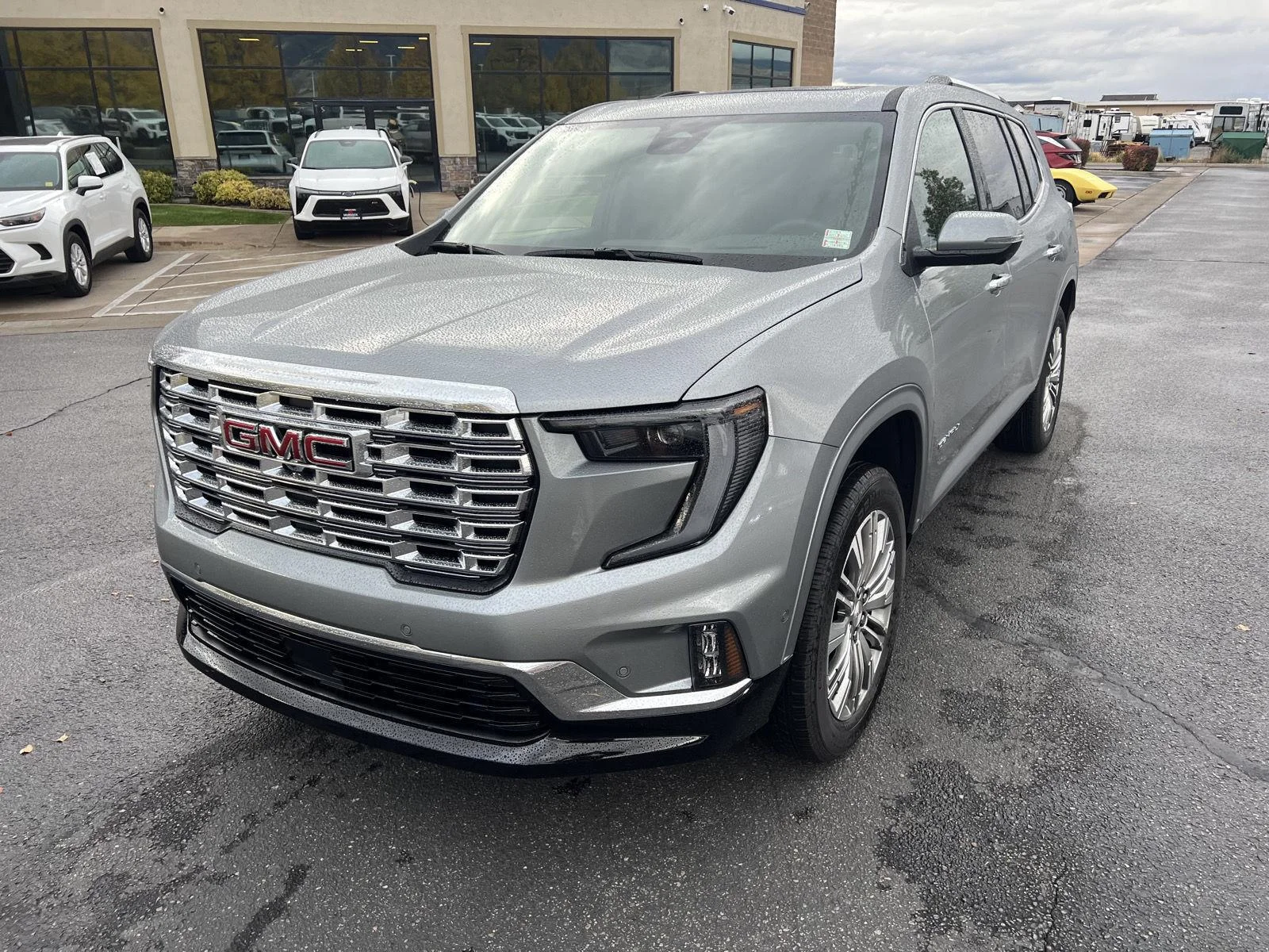 2027 GMC Acadia Denali - Photo 17