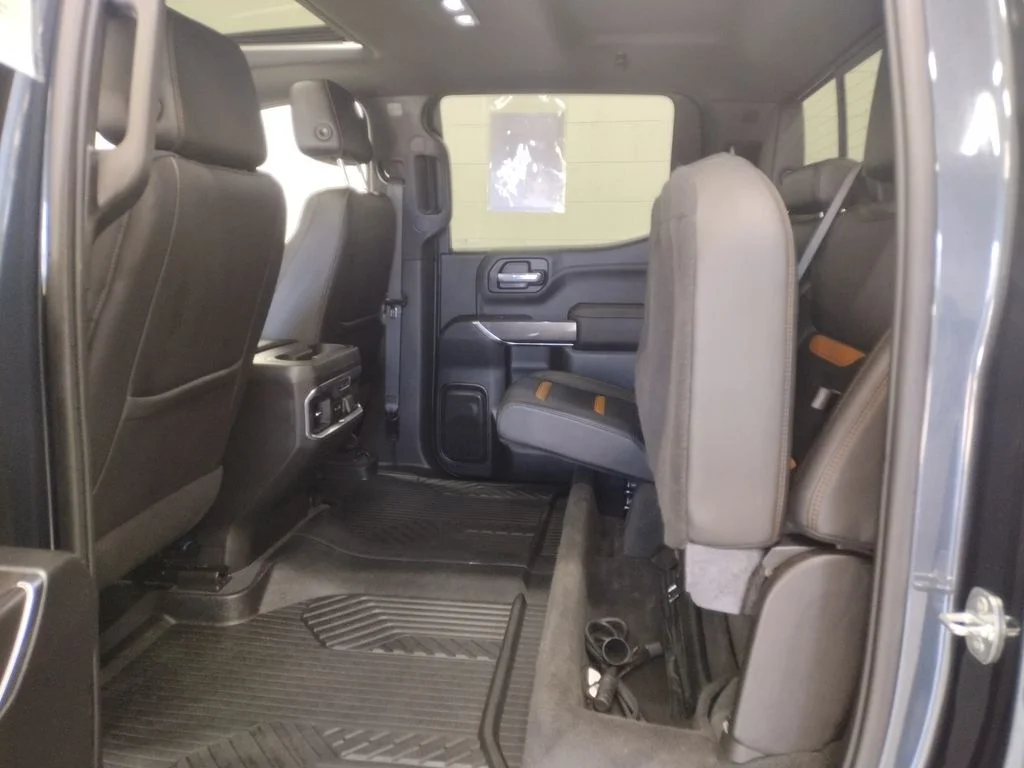 Used 2021 Blue GMC AT4 image 34