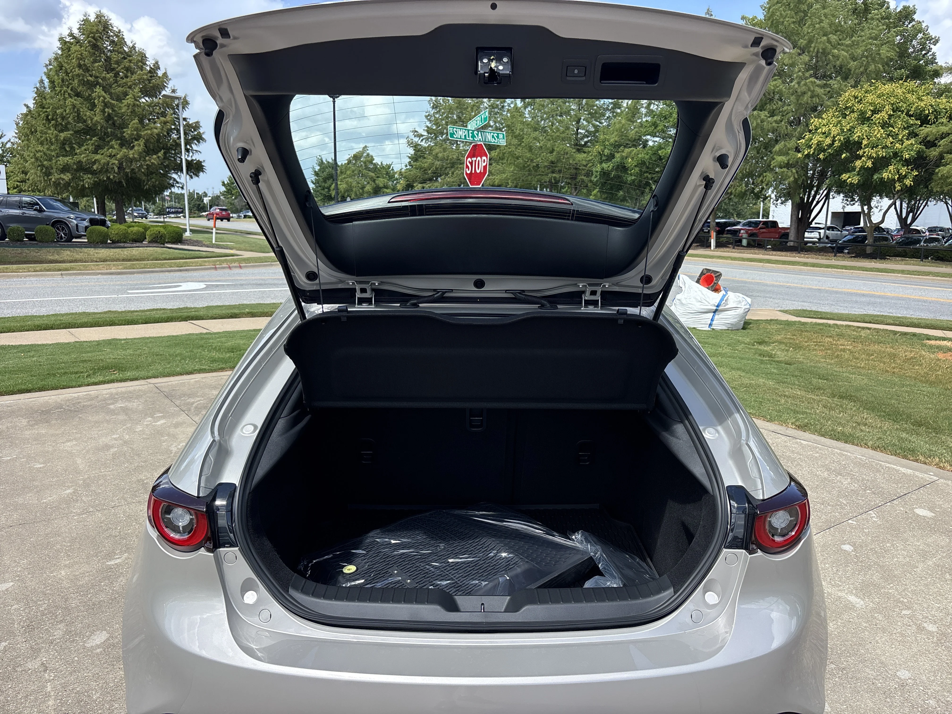 New 2026 Platinum Quartz Metallic Mazda 2.5 S Preferred image 7
