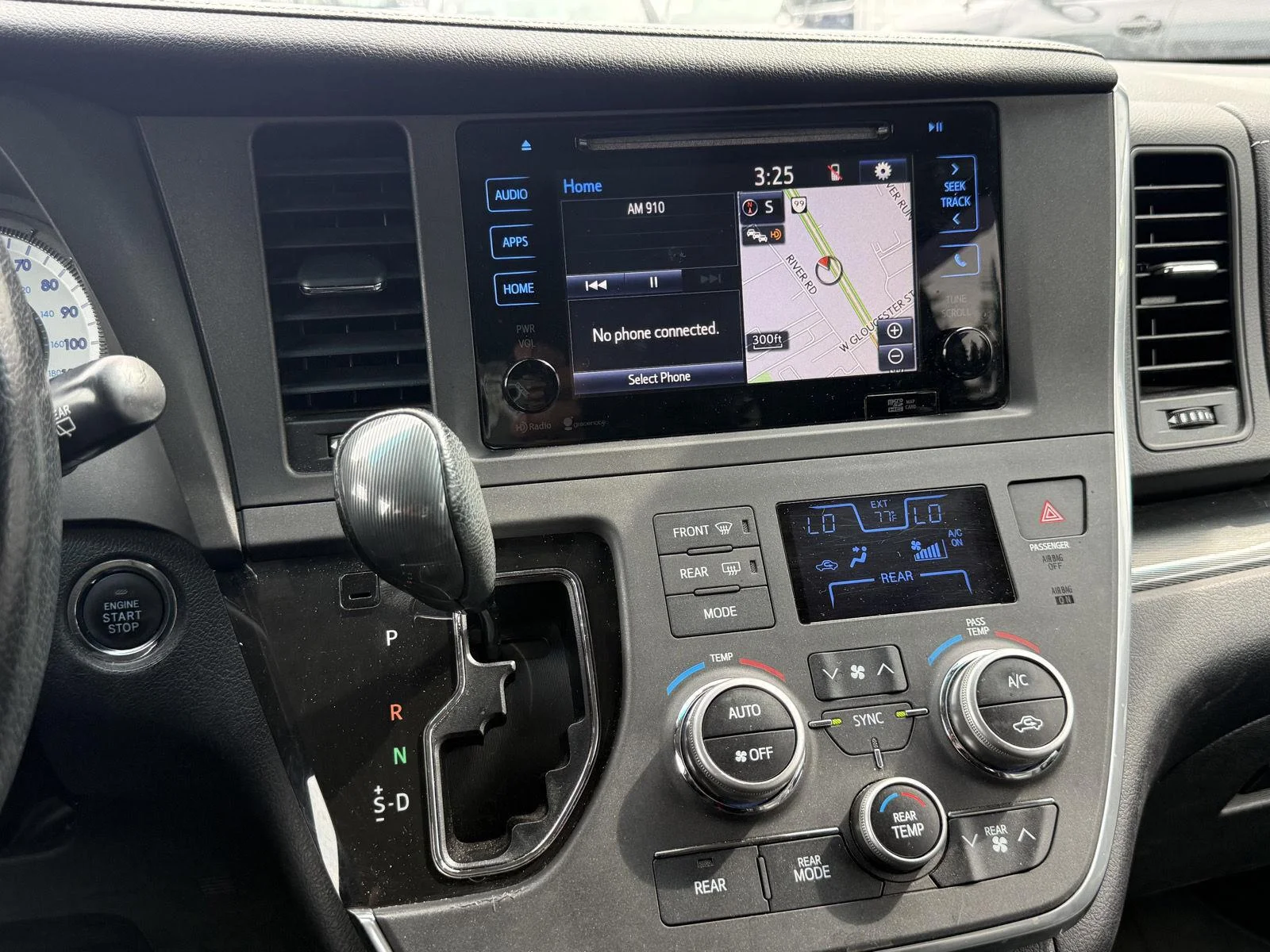 Used 2015 Predawn Gray Mica Toyota SE image 20