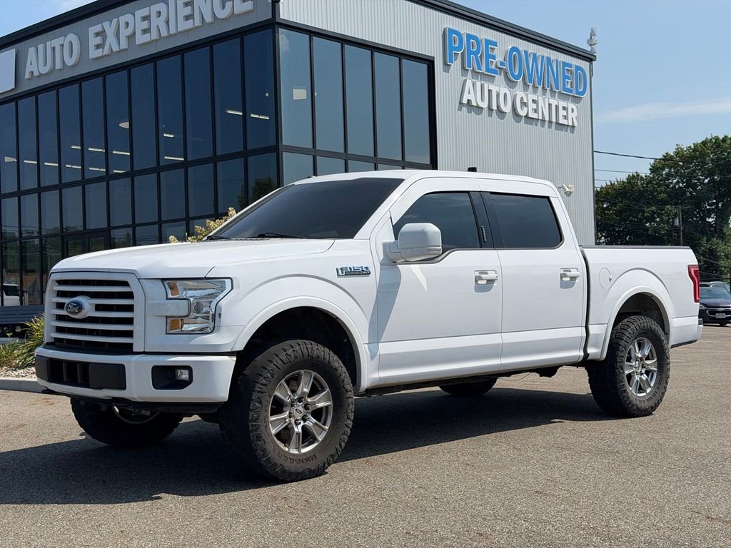 Used 2017  Ford  image 1