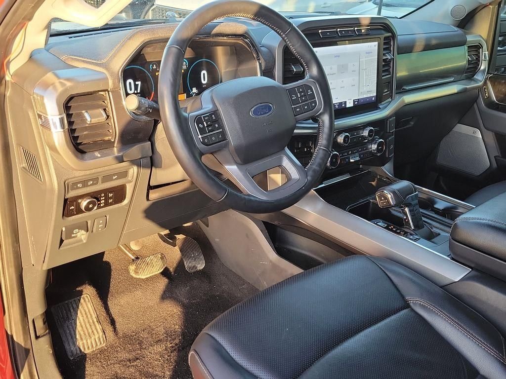 Used 2023 Red Ford Lariat image 5