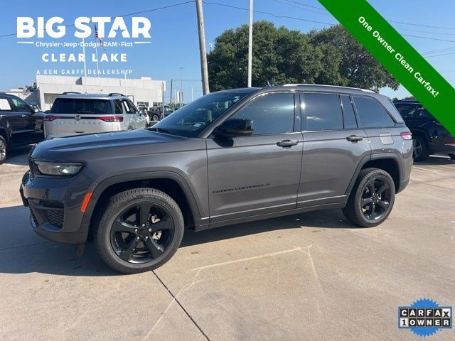 2023 Jeep Grand Cherokee Altitude 4x4's photo