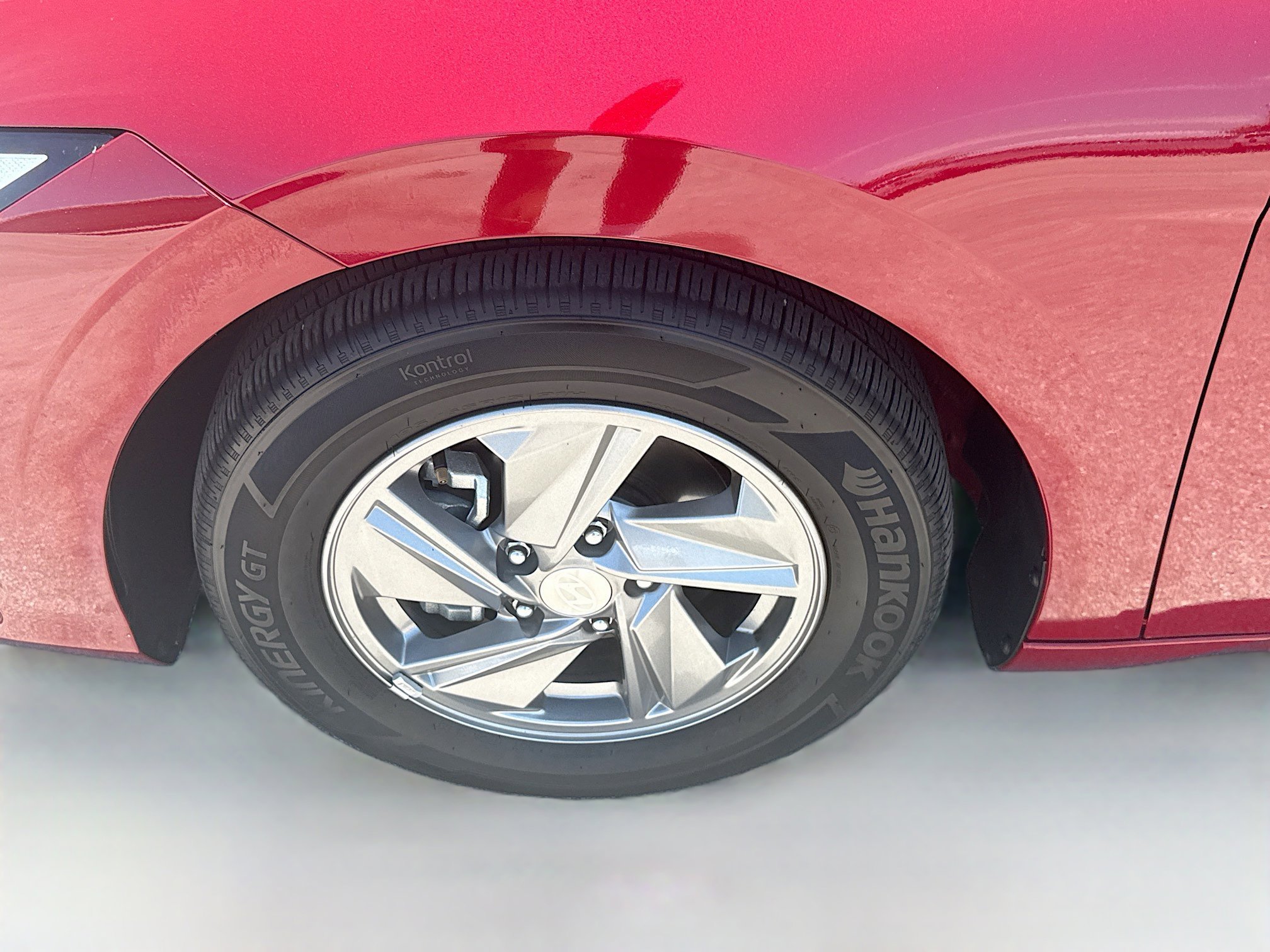 2025 Hyundai Elantra SE - Photo 33