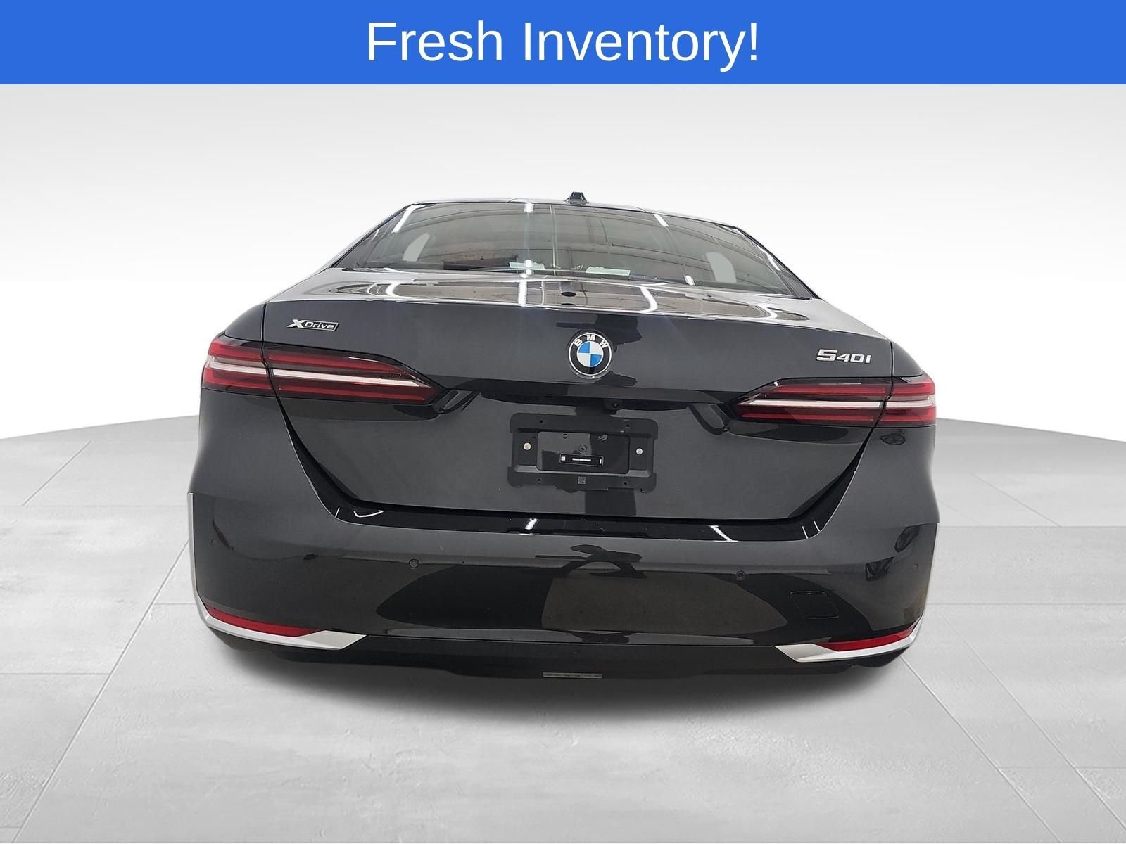 Certified Used 2026 Dark Graphite Metallic BMW 540i xDrive image 19