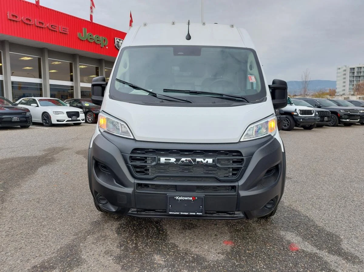 New 2025 White RAM Tradesman 3500 High Roof 136" WB w/Pass Seat image 2