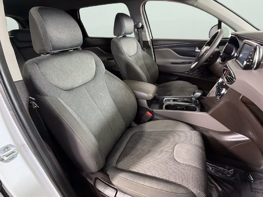 Used 2019  Hyundai SEL image 35