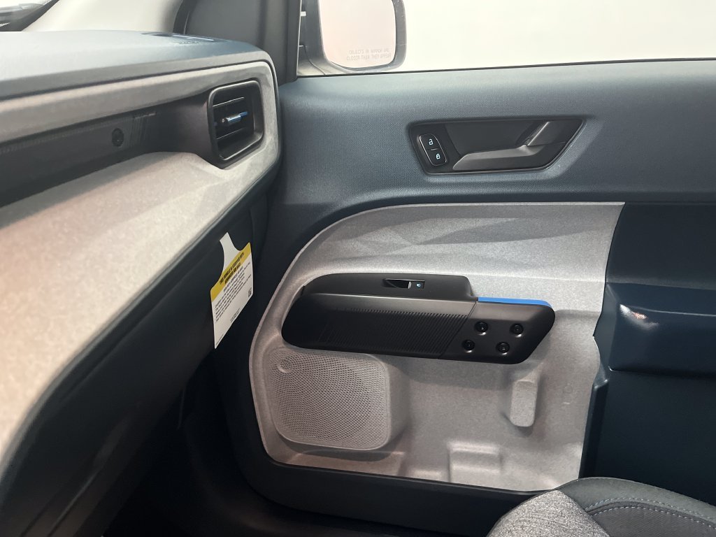 Used 2025 White Ford XLT image 22