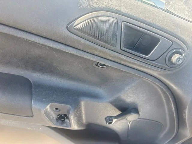 Used 2016 Silver Ford S image 18