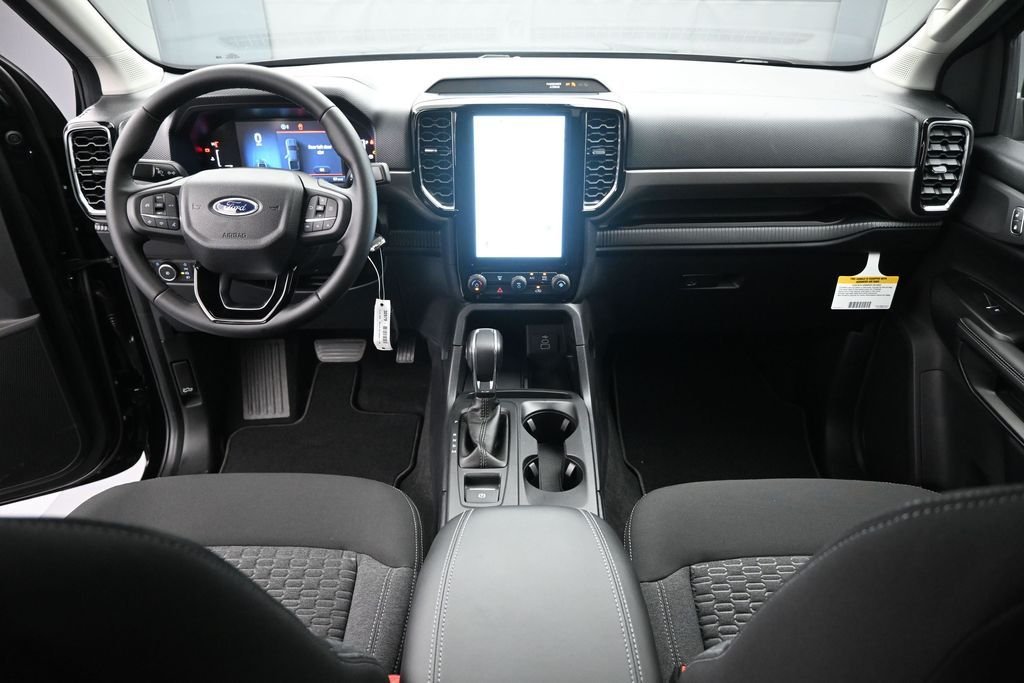 New 2026 Shadow Black Ford XLT image 18