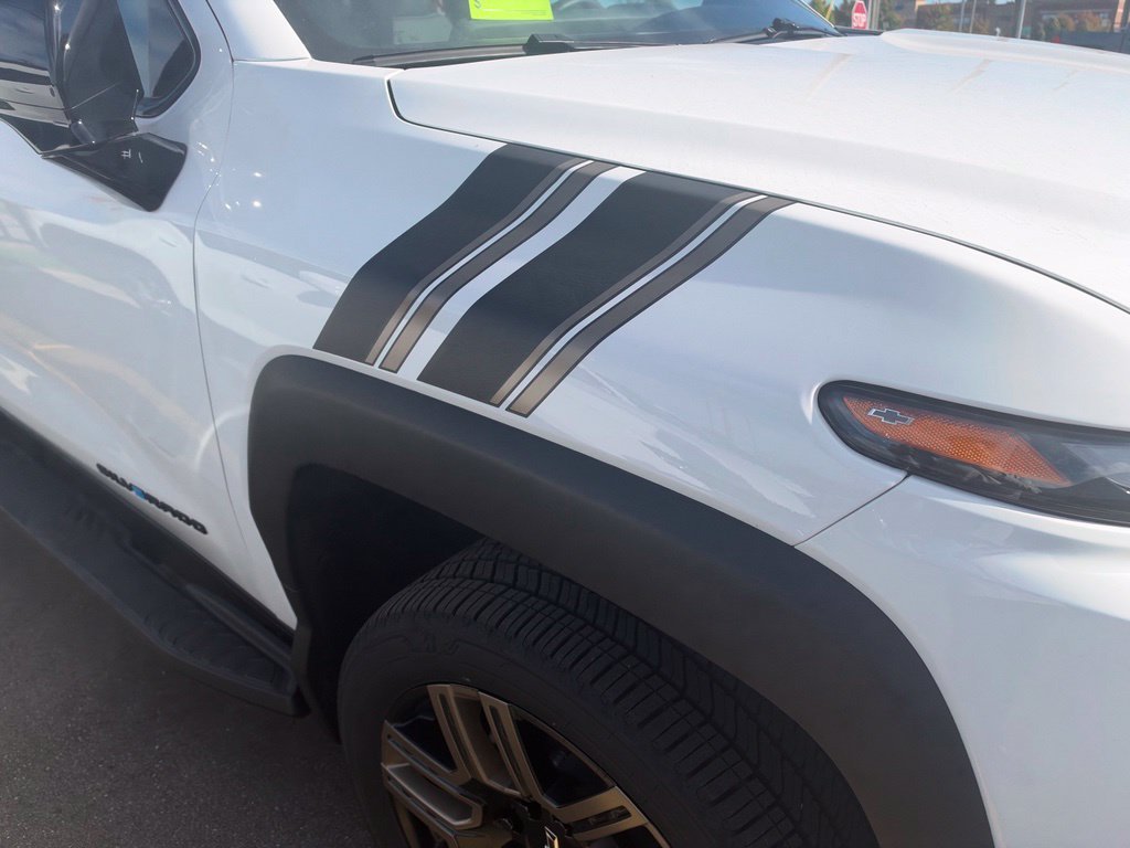 2026 Chevrolet Silverado EV LT - Photo 7