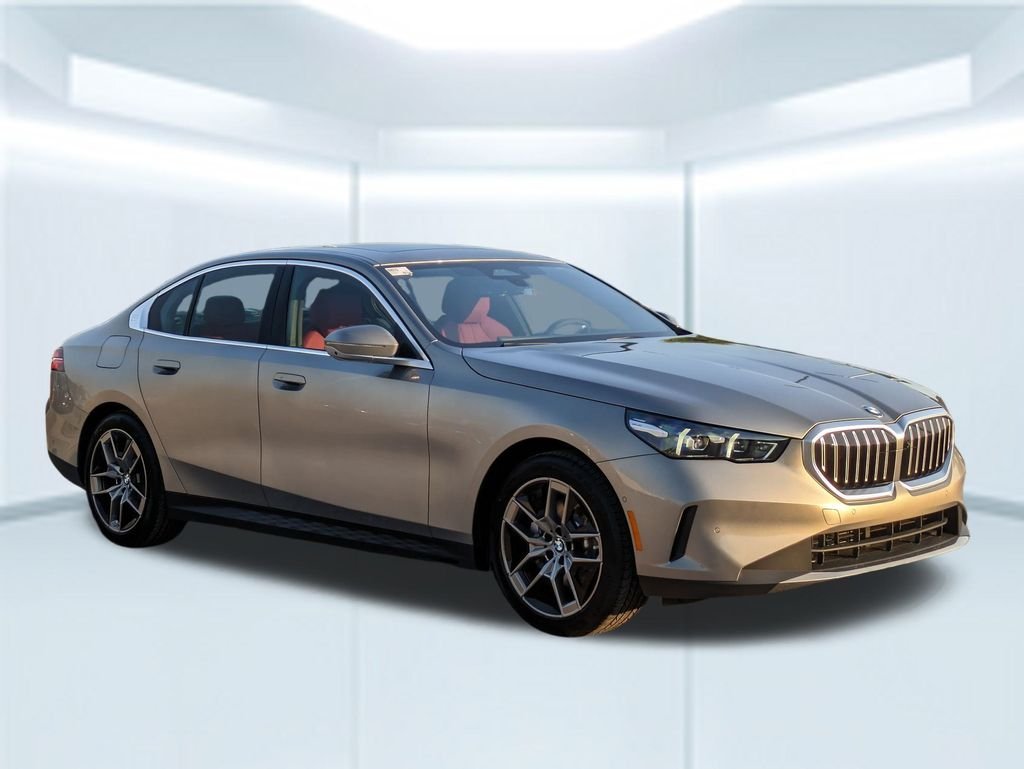 2026 BMW 5 Series 530i - Photo 7
