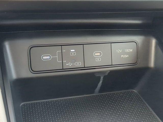 New 2025 Gray Hyundai SE FWD image 21