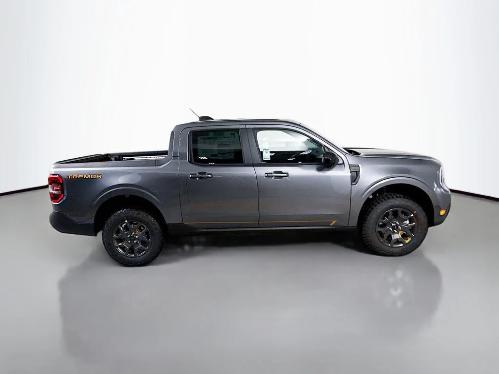 New 2026 Carbonized Gray Metallic Ford Tremor® image 8