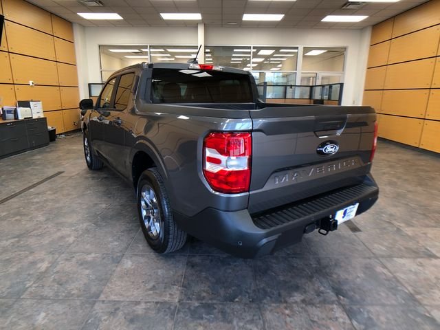 New 2026 Carbonized Gray Metallic Ford XLT image 5