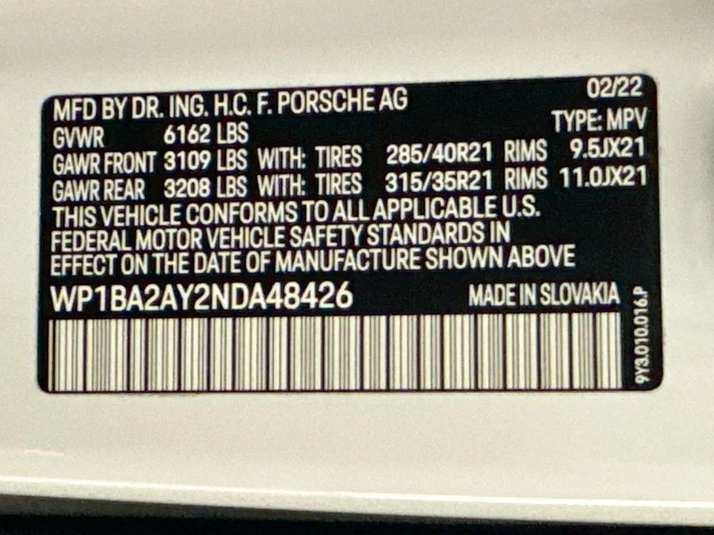 Used 2022 White Porsche Base image 33