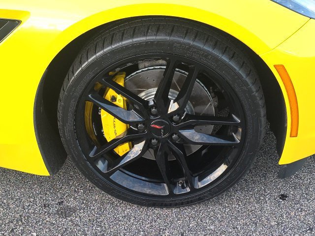Used 2016 CORVETTE RACING YELLOW TINTCOAT Chevrolet Z51 2LT image 10