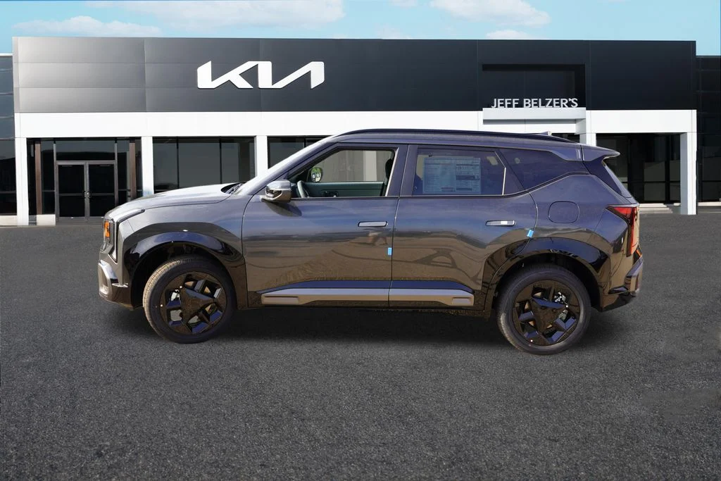 New 2027 Interstellar Gray Kia X-Line S image 6