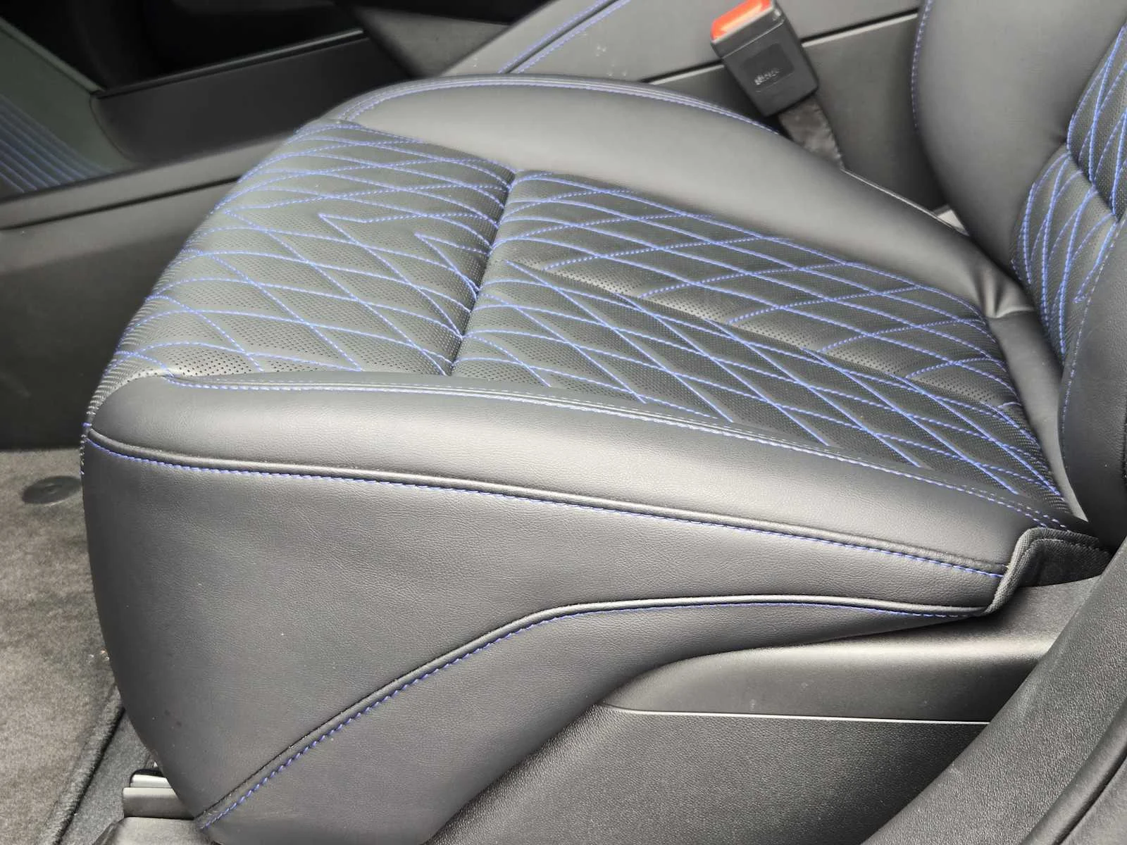New 2026 Black Cherry Tintcoat Cadillac Luxury image 15