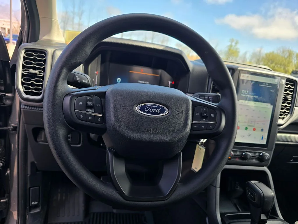 Used 2025 Gray Ford XL image 15