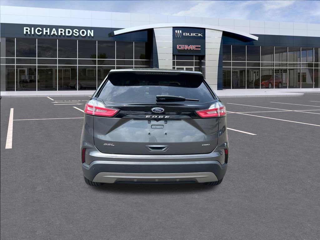 Used 2023 Gray Ford SEL image 4
