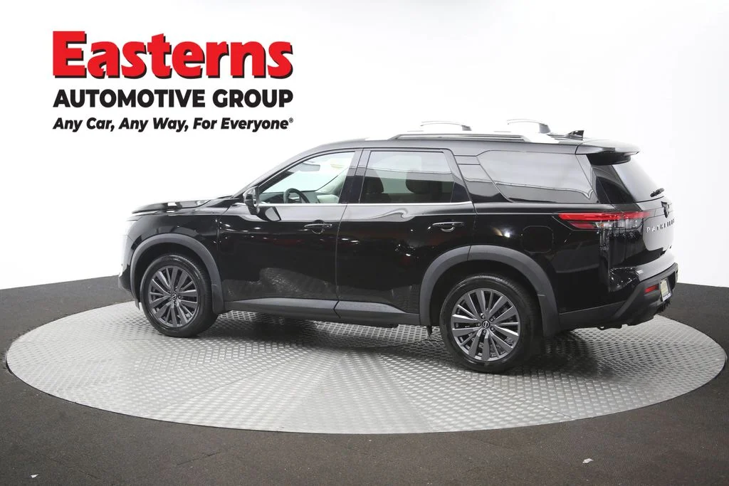 Used 2023 Black Nissan SL image 65