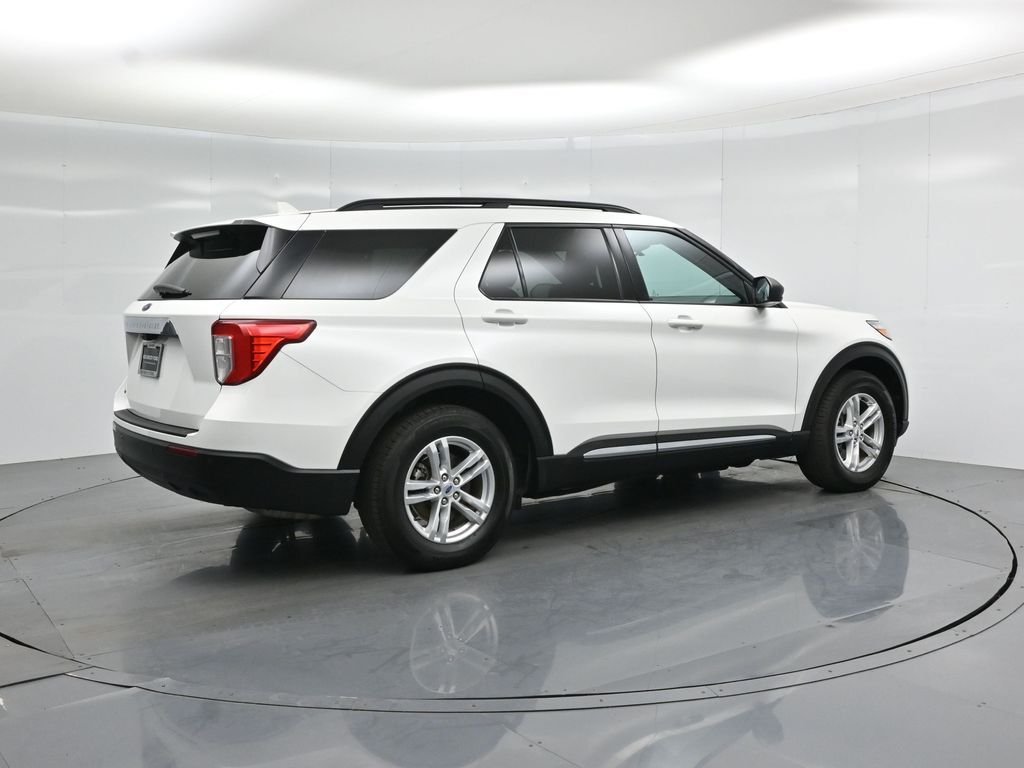 Certified Used 2023 White Ford XLT image 28
