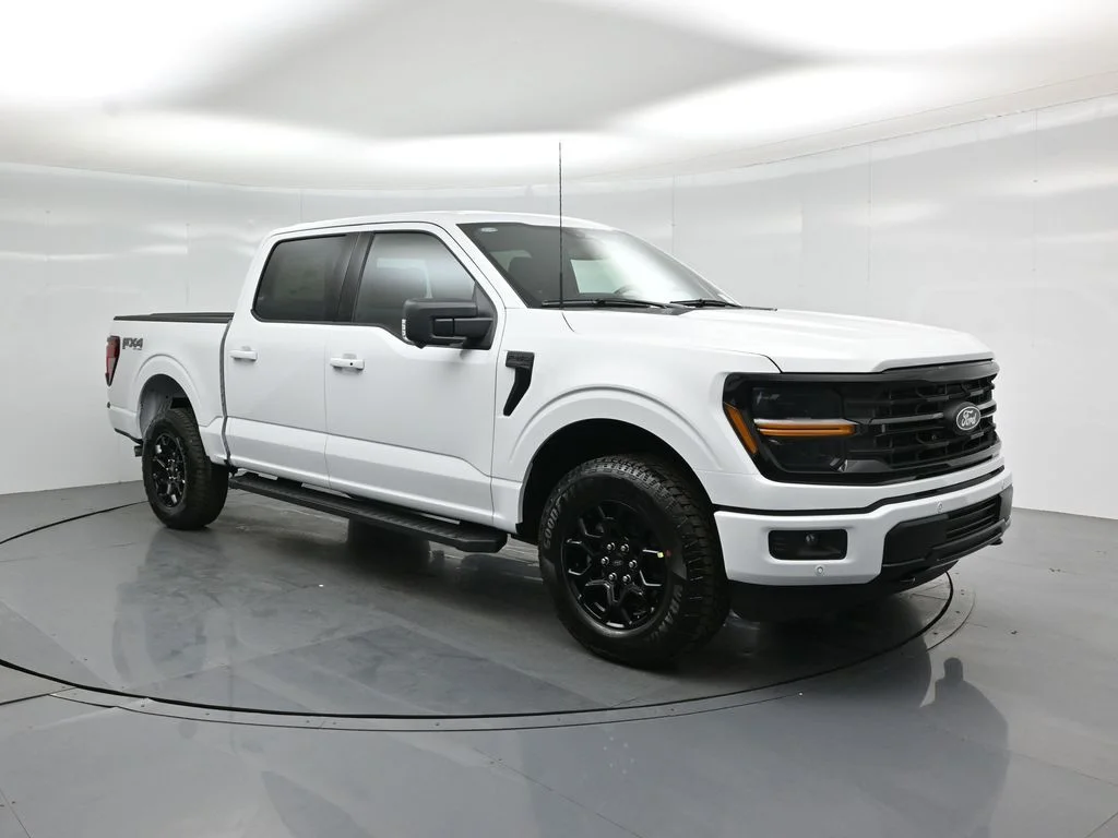 New 2026 Oxford White Ford XLT image 53
