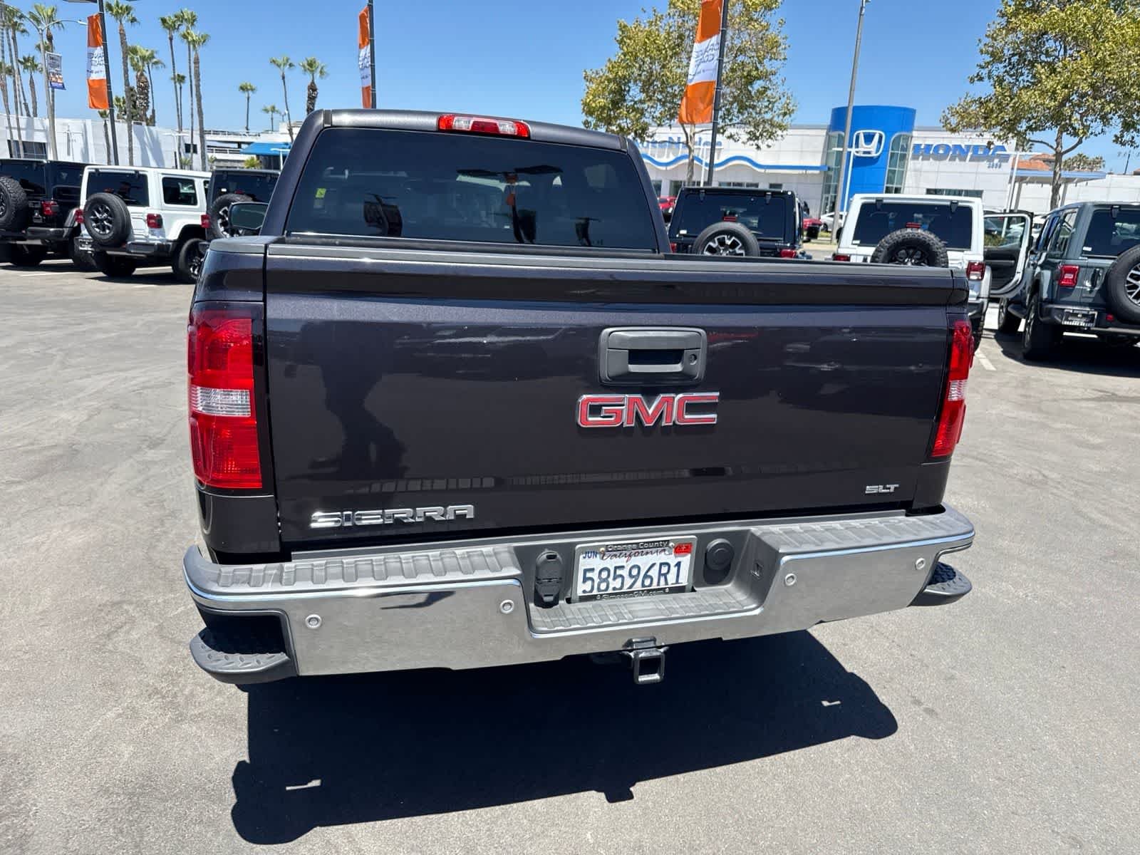 Used 2014 Iridium Metallic GMC SLT image 19