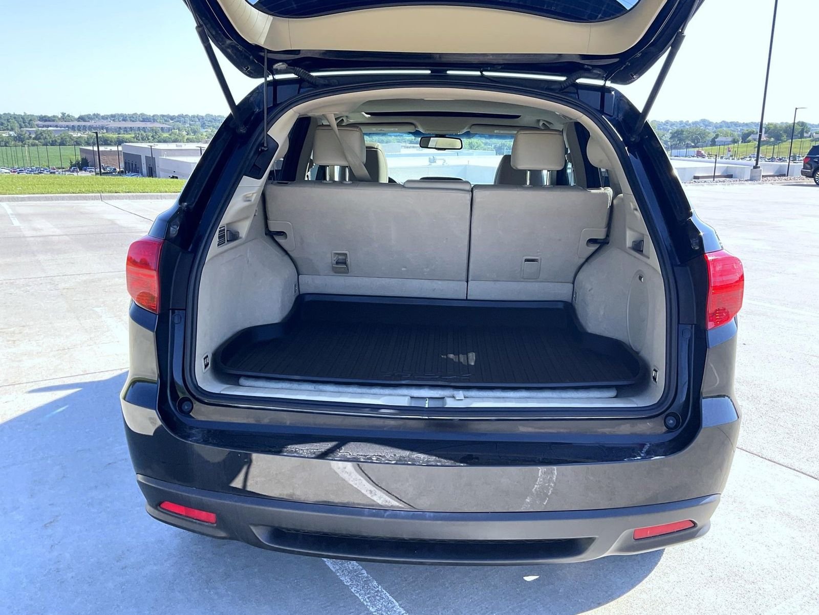 Used 2015 Black Acura Technology Package image 9