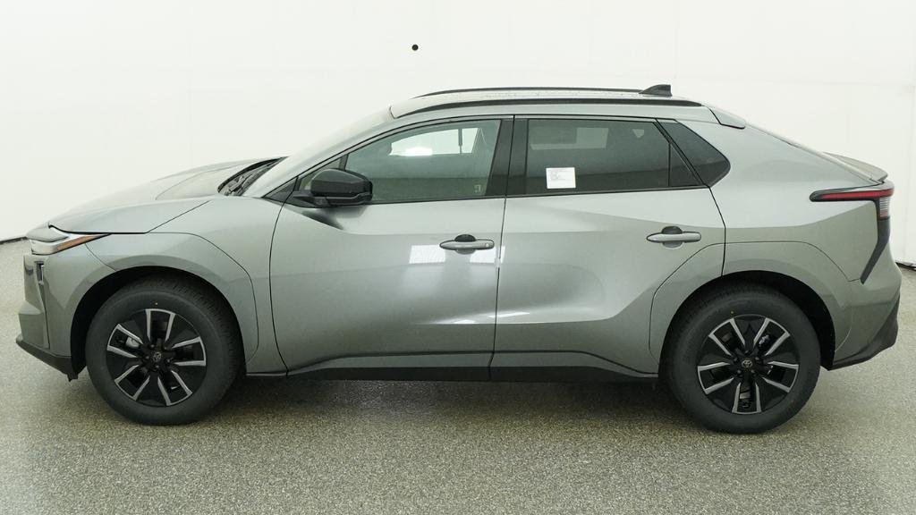 New 2026  Toyota XLE Plus image 16