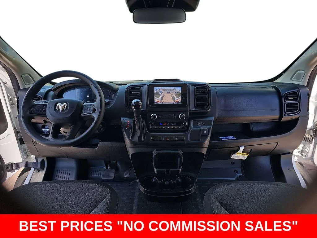 Used 2025 White Ram Base image 9