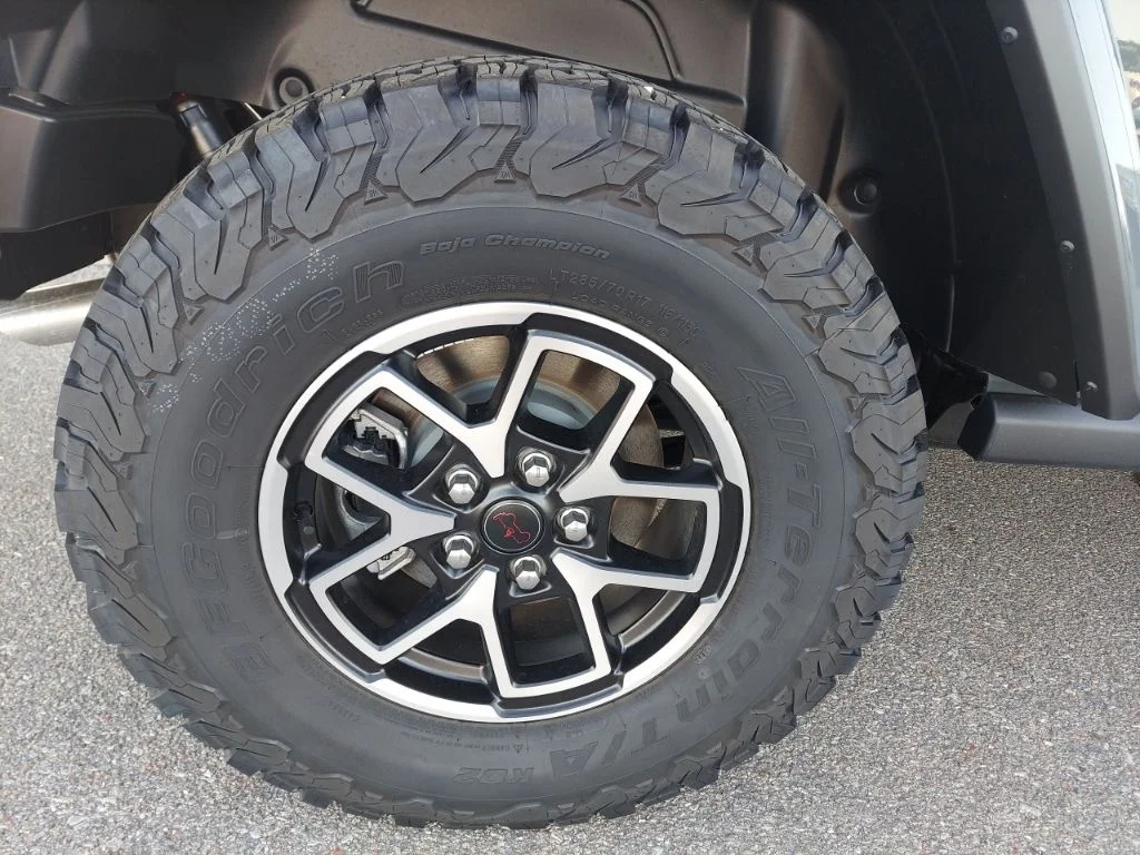 New 2026 Gray Jeep Rubicon image 9