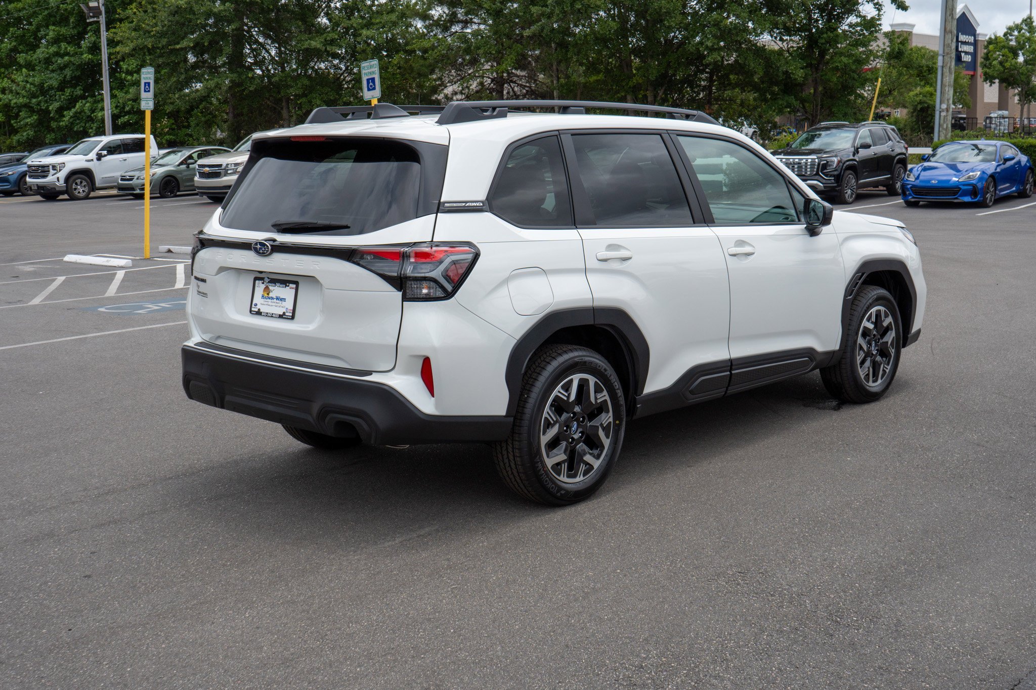 New 2026 CRYSTAL WHITE PEARL Subaru Premium image 3