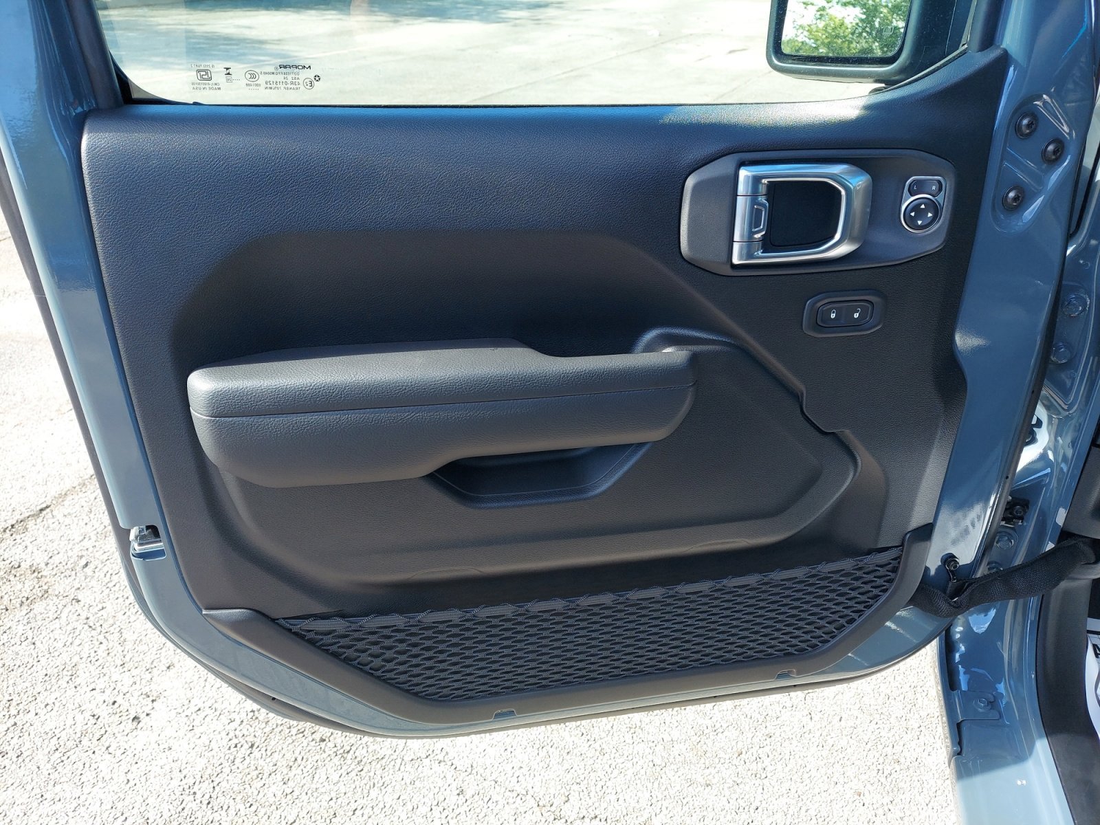 New 2026 Anvil Clearcoat Jeep Sport S image 27