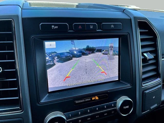 Used 2020 White Ford XLT image 17