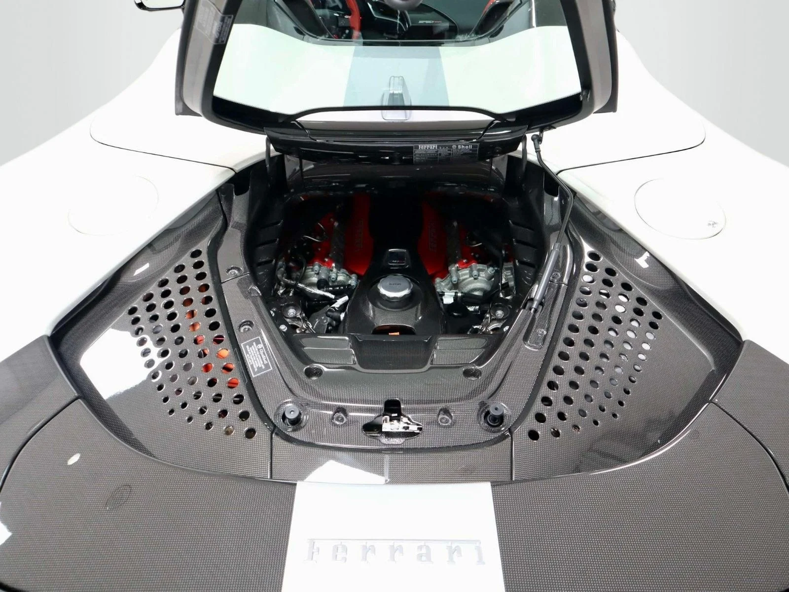 Certified Used 2022 Bianco Italia Ferrari  image 10