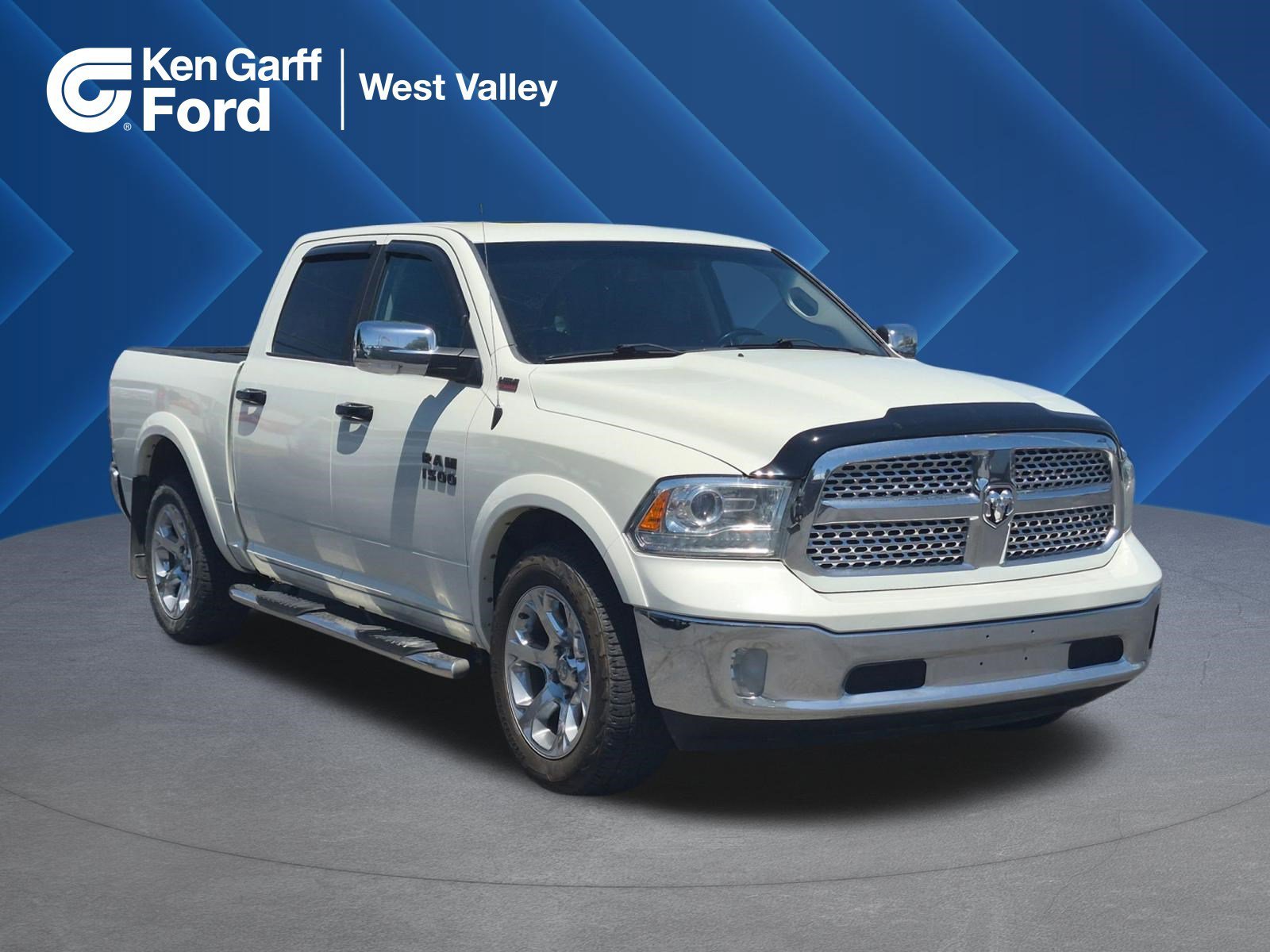 2017 RAM 1500 Laramie Crew Cab 4x4 5'7" Box's photo