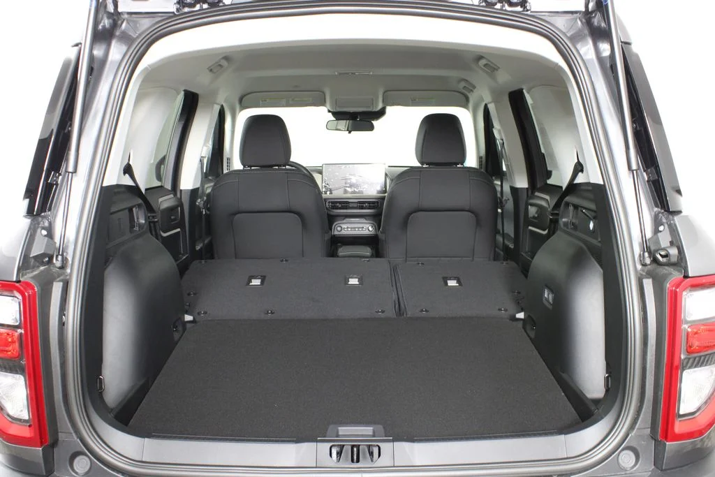 New 2026 Carbonized Gray Metallic Ford Big Bend image 9