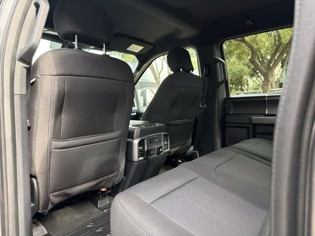 Used 2020 Gray Ford XLT image 24